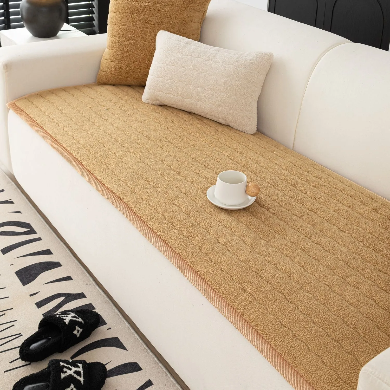 Lambswool thickened non-slip plush sofa cushion in solid colour, available in 70x150cm size