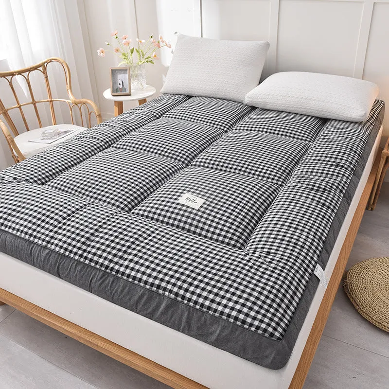 Thick feather velvet mattress topper with 10cm cushioning in pink plaid pattern, chemical fibre cover, polyester fill, for beds up to 2.0m
