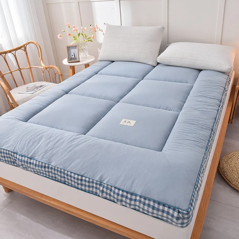 Thick feather velvet mattress topper with 10cm cushioning in pink plaid pattern, chemical fibre cover, polyester fill, for beds up to 2.0m