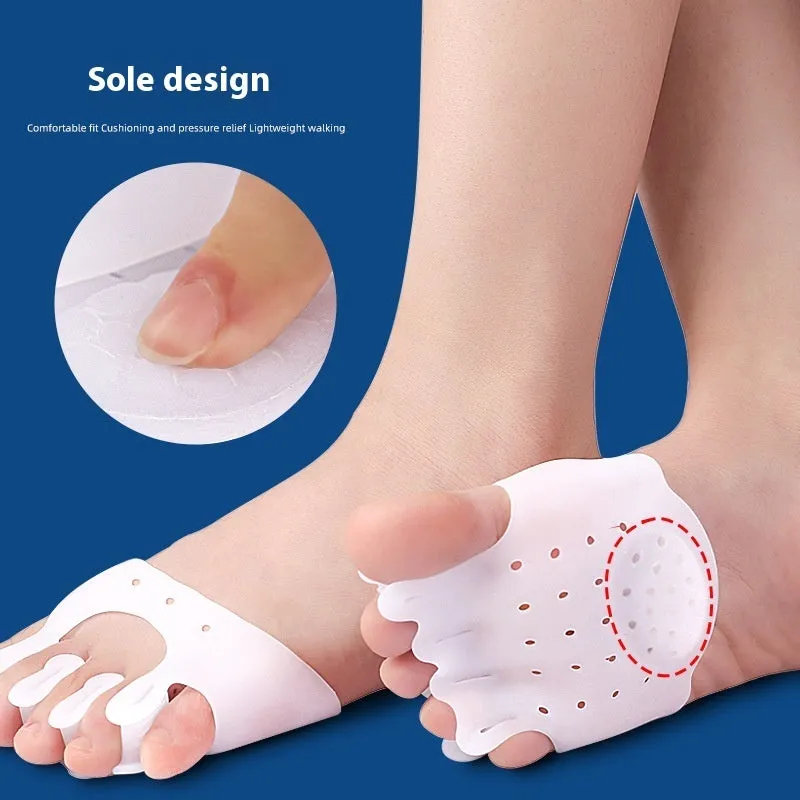 Hallux valgus split toe pad in skin colour made from SEBS material