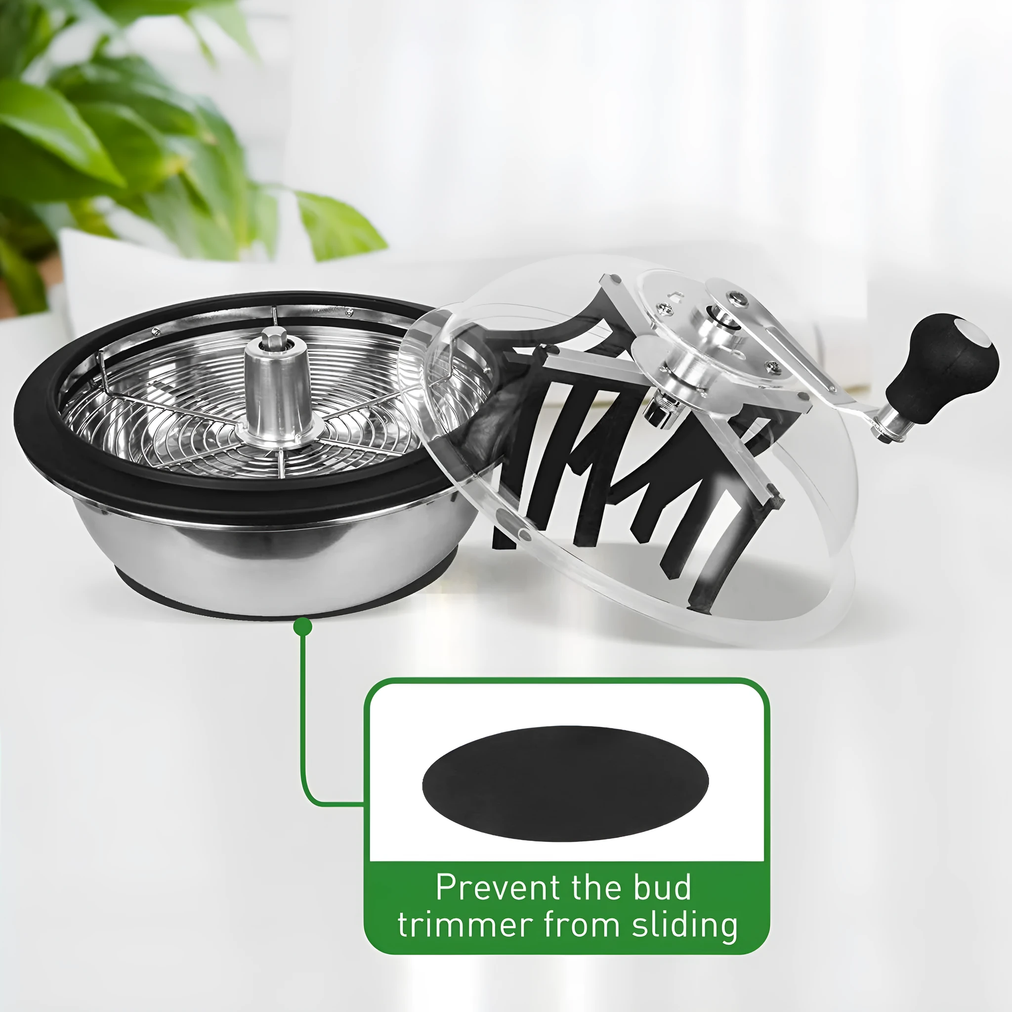 Manual leaf cutter mowing shredder with 19-inch acrylic silicone blade on grass
