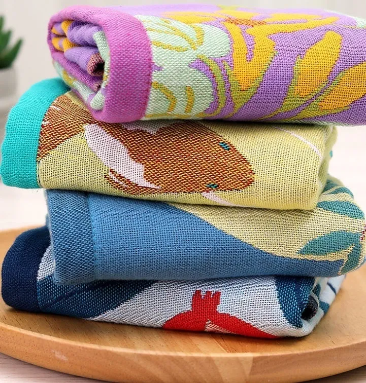 Set of pure cotton gauze children's hanging face towels with cartoon prints, 34cm x 40cm each