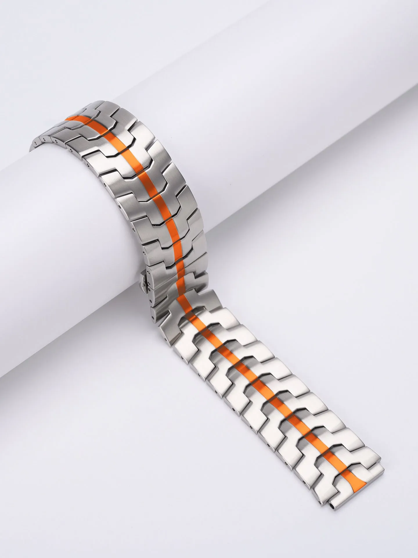 Stainless steel watch strap for Samsung Galaxy Watch in silver, black, titanium and other colours.