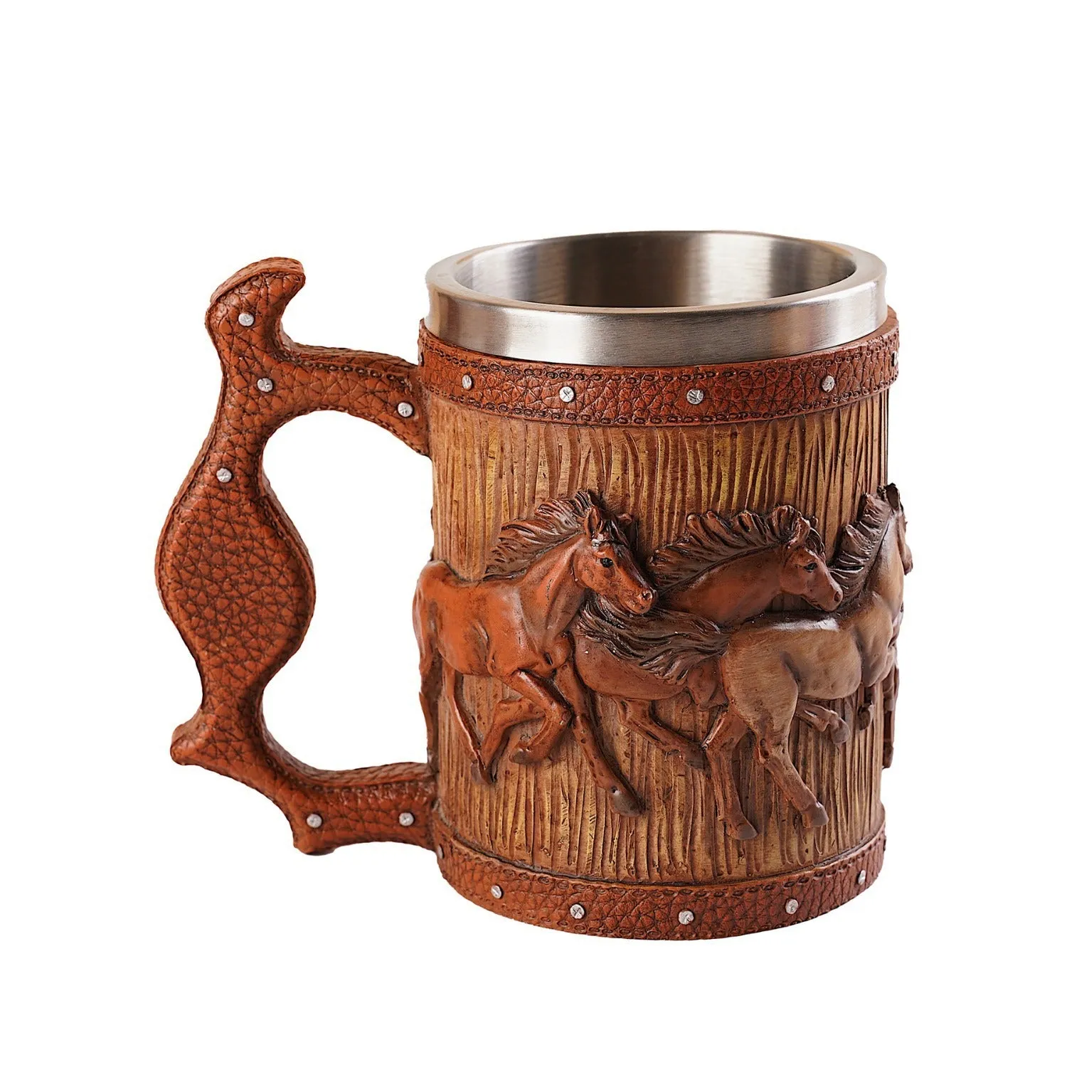 Brown simulation wooden barrel resin beer mug with horse design, 600ml capacity, on table