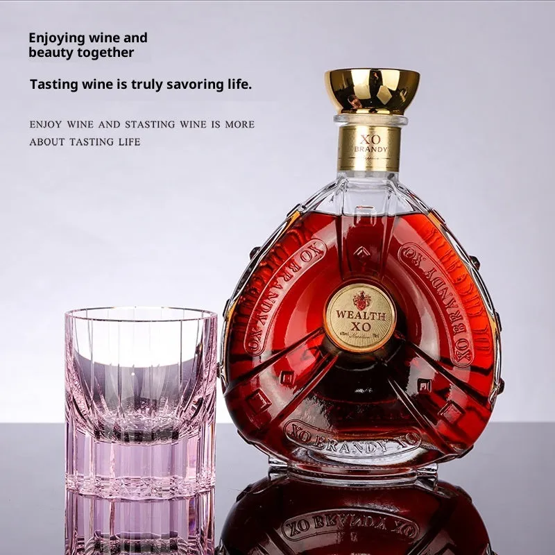 European-style transparent K9 crystal whiskey shot glass with 701-800ml capacity, simple flowering pattern