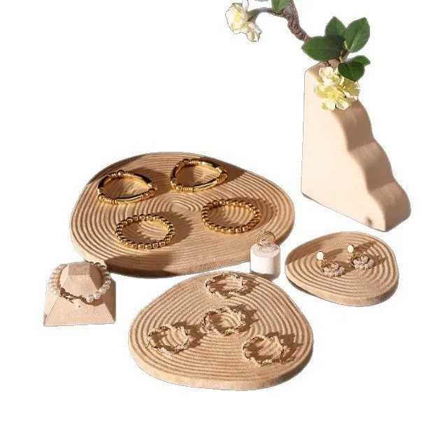 Flannel tree wheel jewellery display stand with rotating design, small size 12x11.5cm, black colour