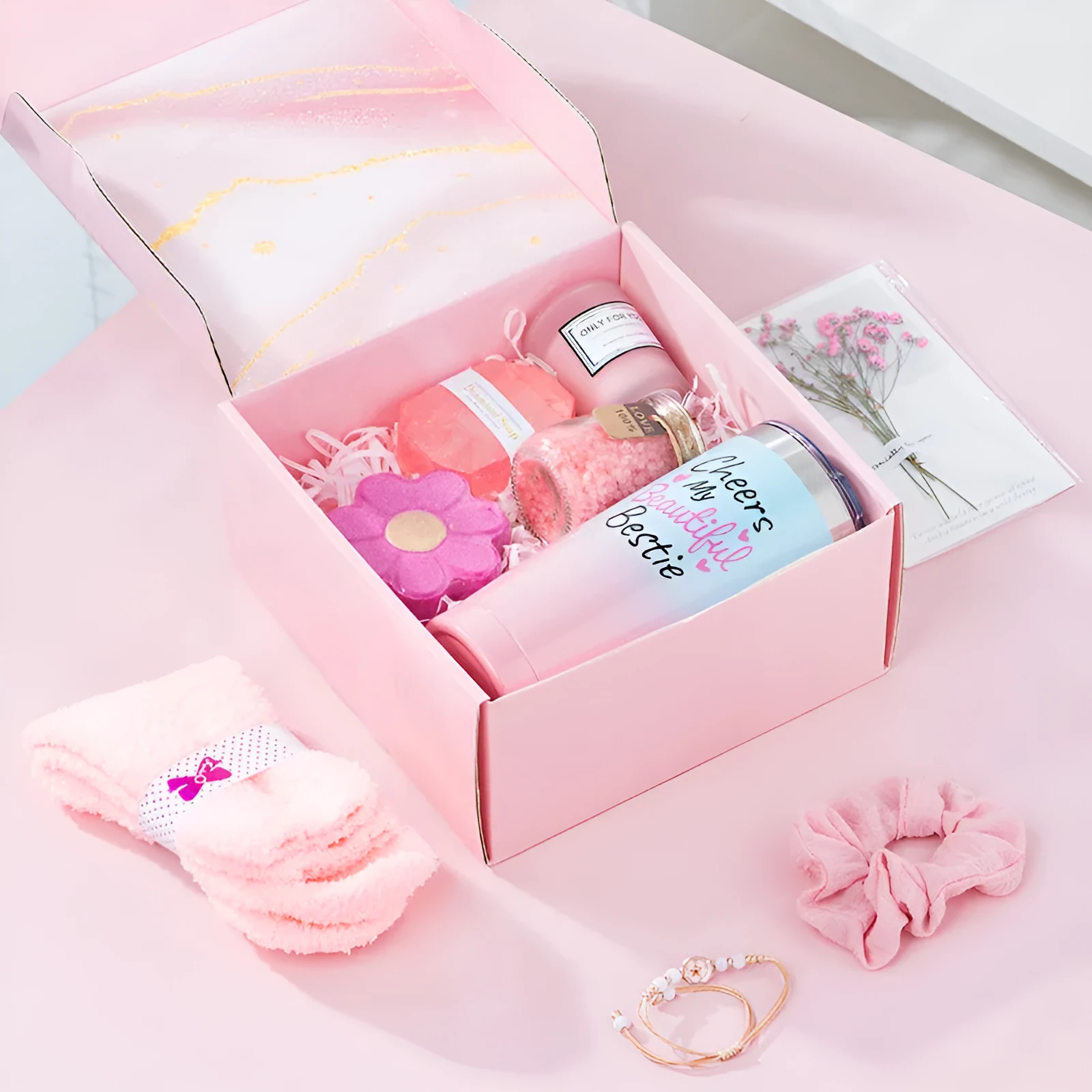 Soy wax aromatherapy candle bath gift set in modern simplicity style with multiple colour options