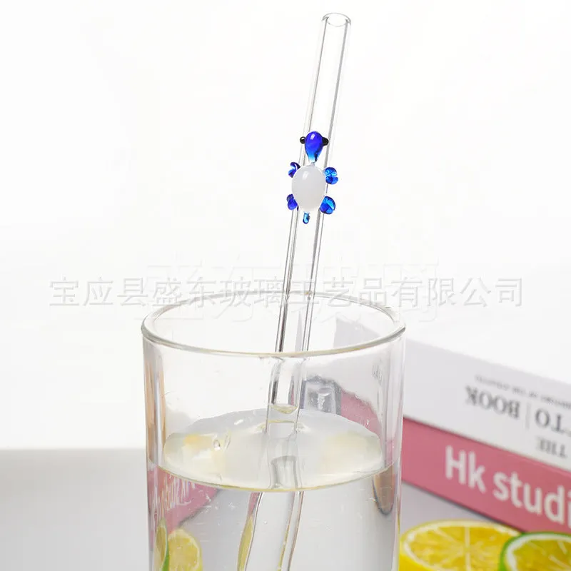 Turtle-shaped high borosilicate glass elbow straw for children in assorted colours