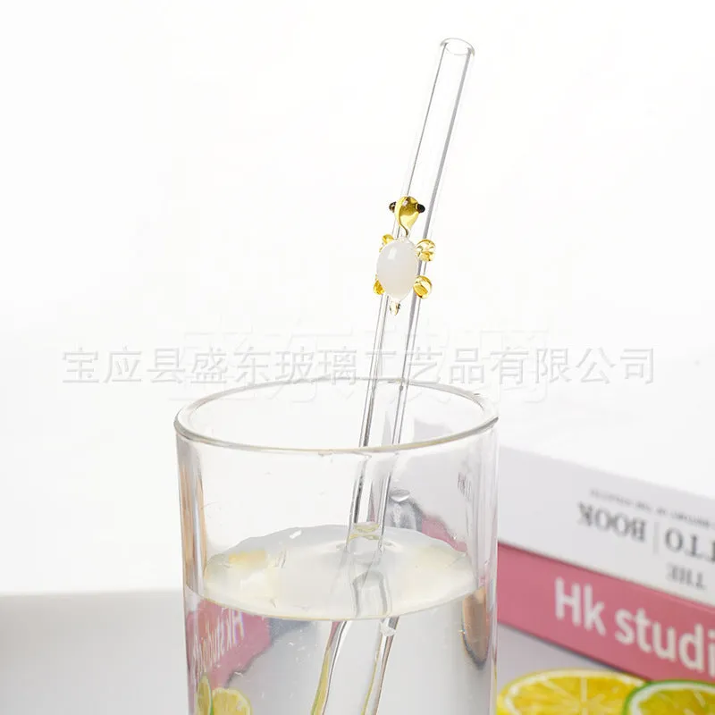 Turtle-shaped high borosilicate glass elbow straw for children in assorted colours