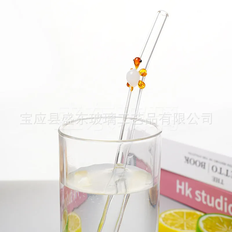 Turtle-shaped high borosilicate glass elbow straw for children in assorted colours