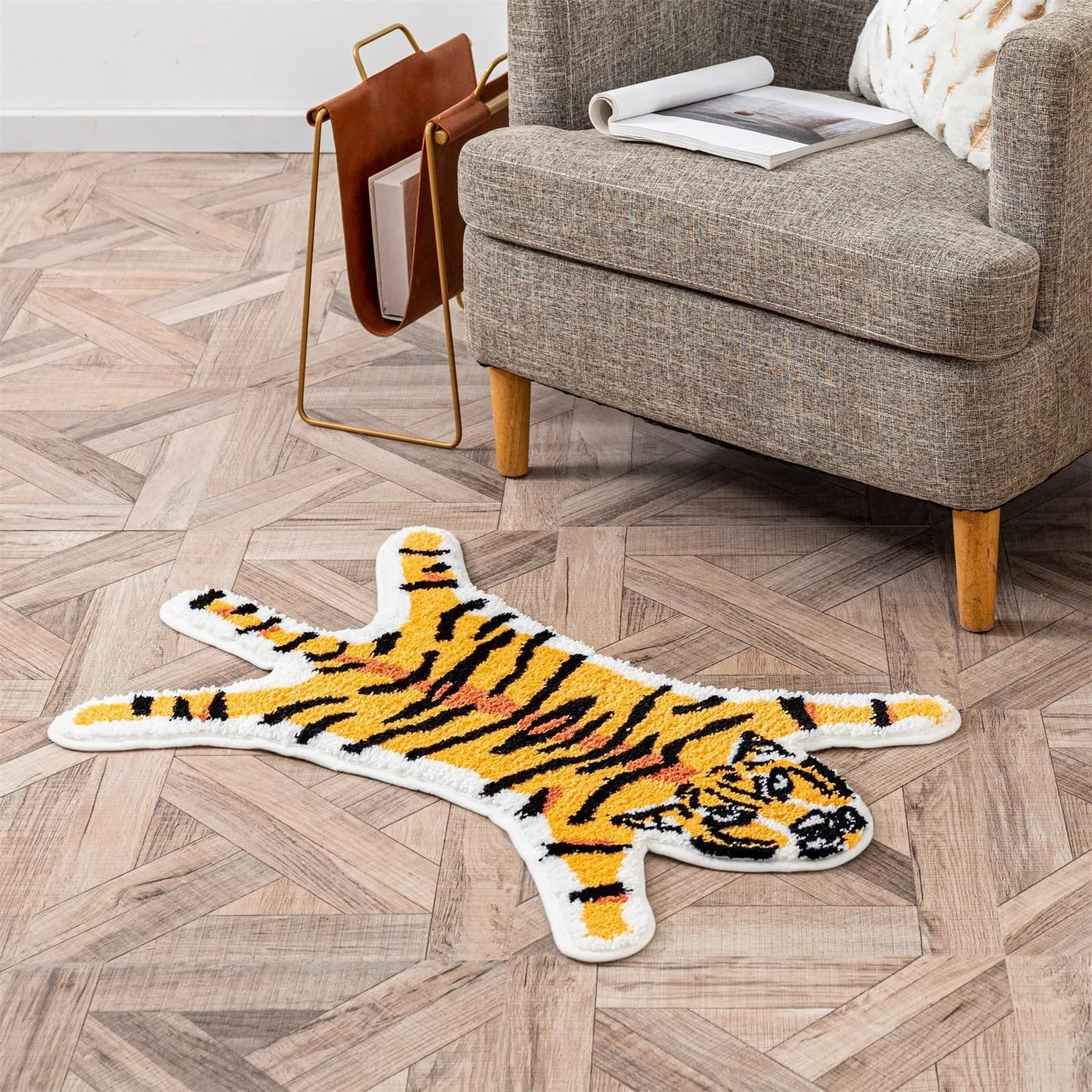 Light luxury floor mat with cute tiger print, made of imitation cashmere, machine washable, available in 40X120cm size