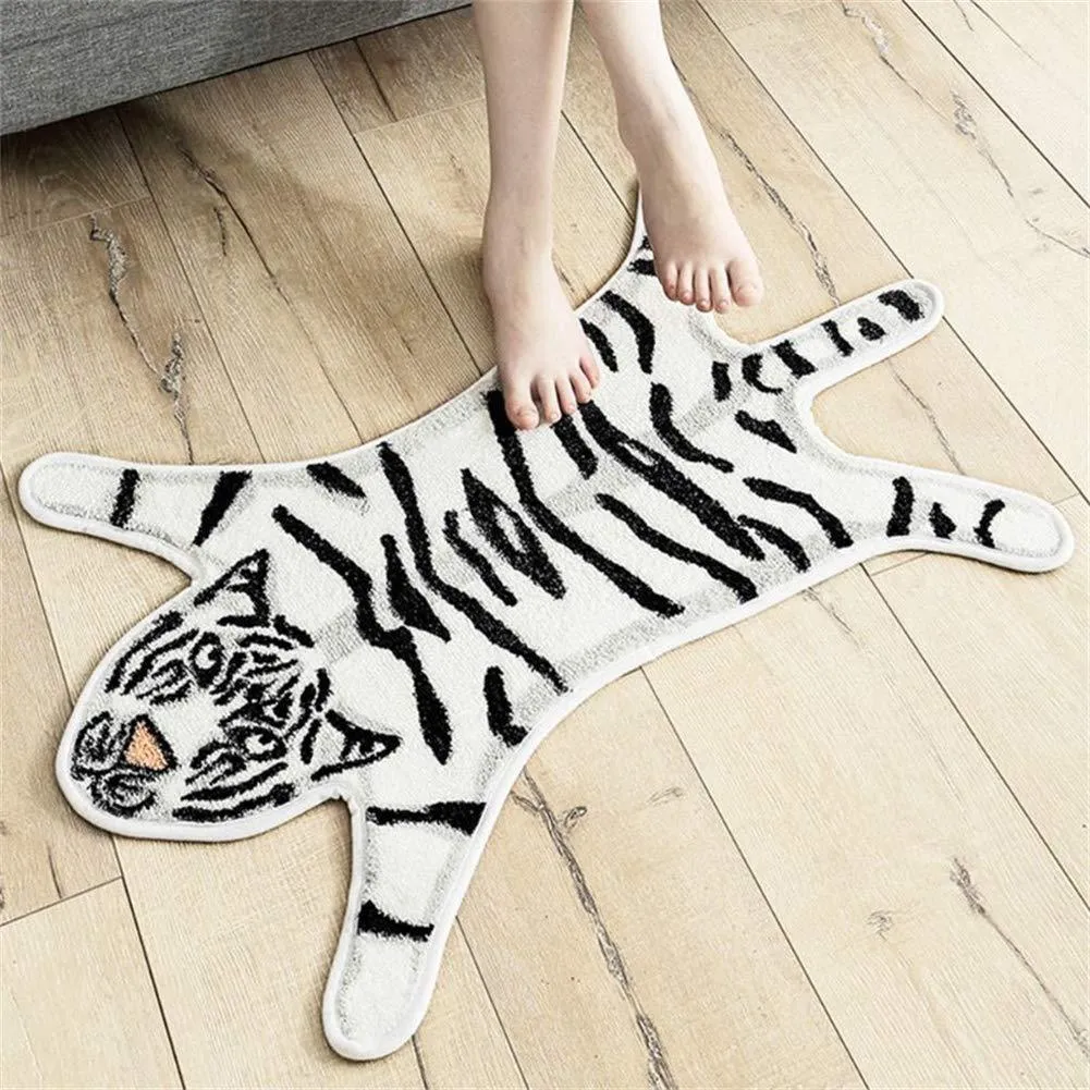 Light luxury floor mat with cute tiger print, made of imitation cashmere, machine washable, available in 40X120cm size