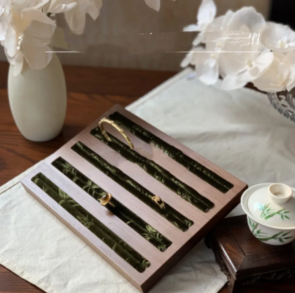 Walnut solid wood necklace display stand with Jiangnan ink painting bamboo design and multiple tiers