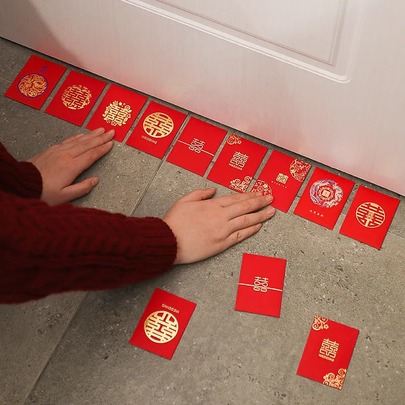 Assorted mini red packets for wedding lucky money in Chinese style paper design with seal closure