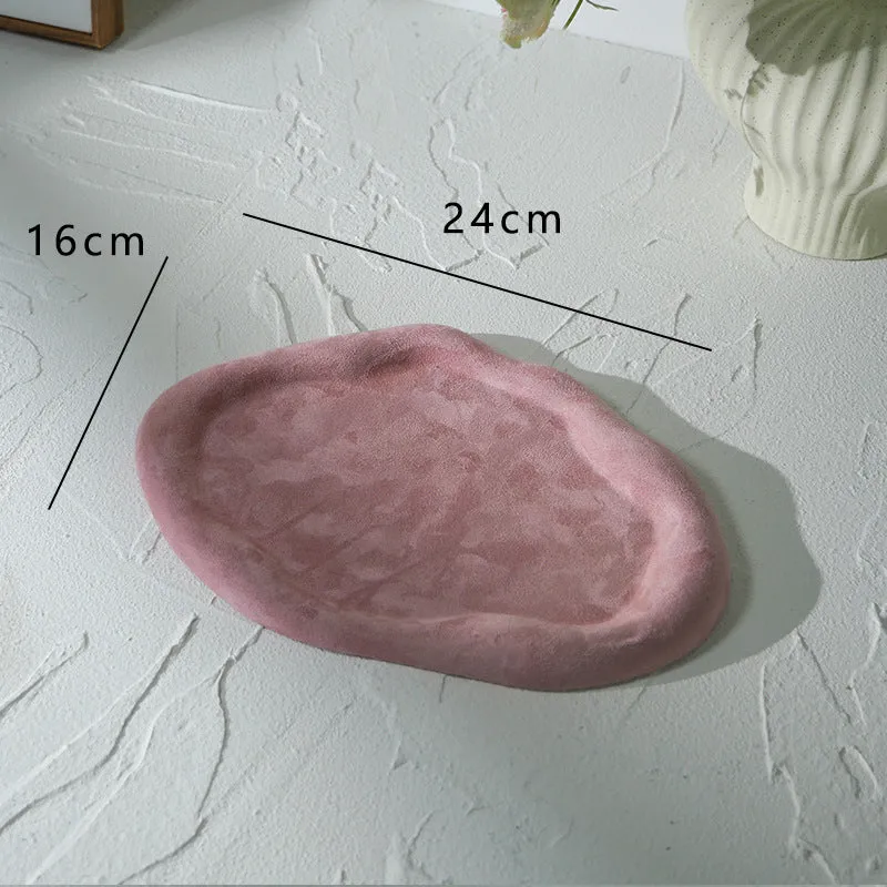 Flannel jewellery display stand in light blue with gypsum base showing 15cm round plate