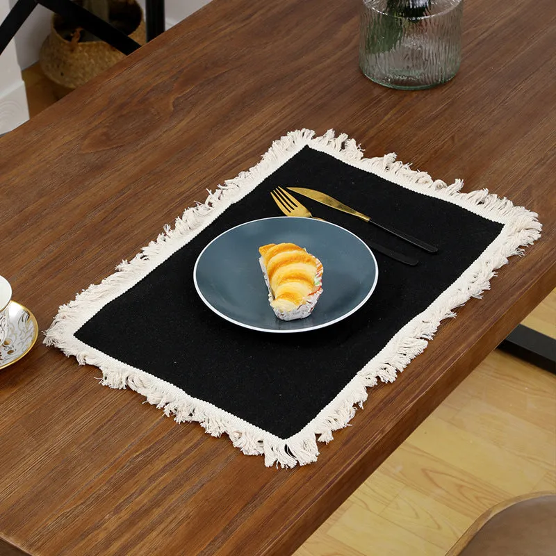 Solid colour polyester placemat in beige, square shape, Nordic minimalist style