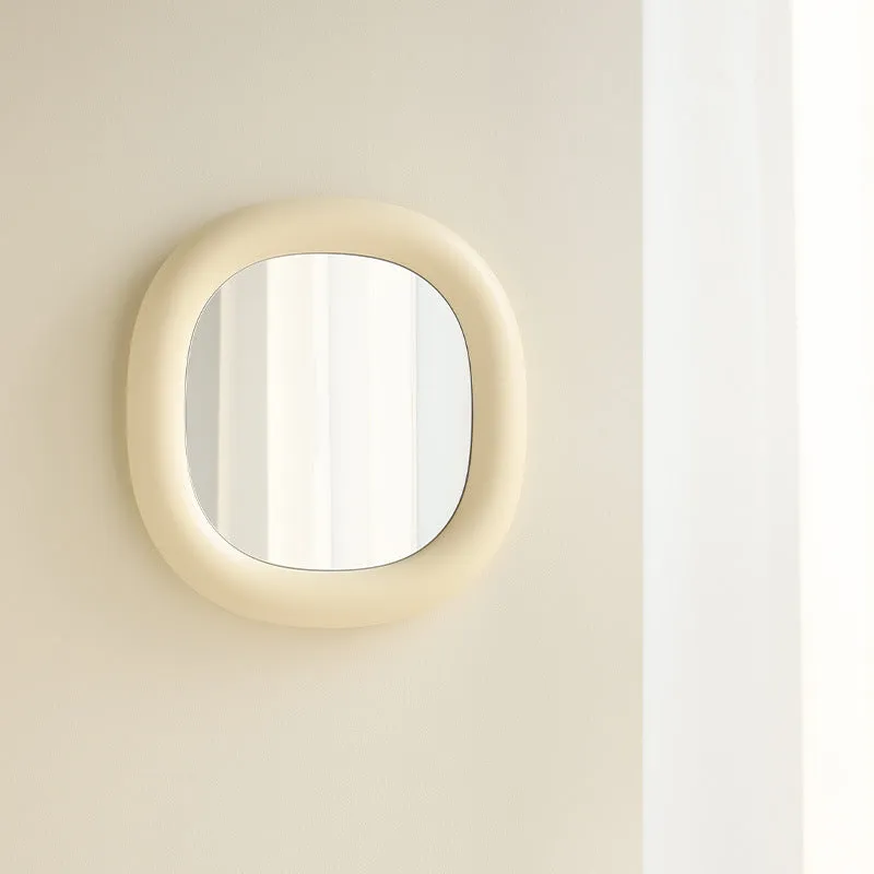 Desktop bubble mirror with high-definition aluminium lens in cream yellow colour, 322mm x 340.5mm, white backing