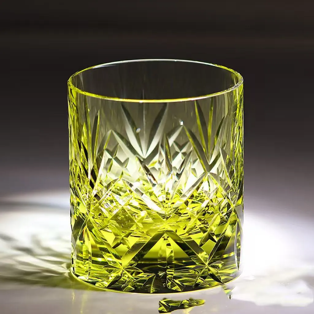 Retro creative crystal wine glass with hand-carved pattern, 201-300ml capacity, available in multiple colours.
