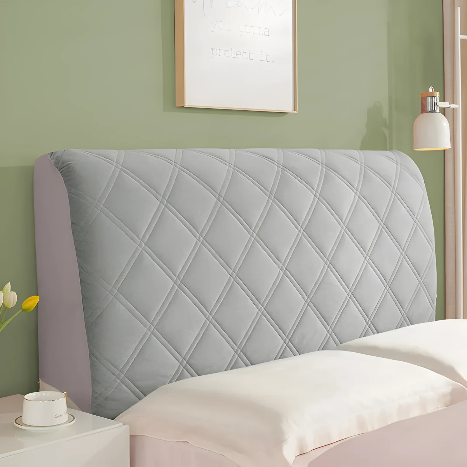Simple modern dustproof universal bed cover in Crystal Velvet, beige suede plaid pattern, cotton thickened for headboard protection