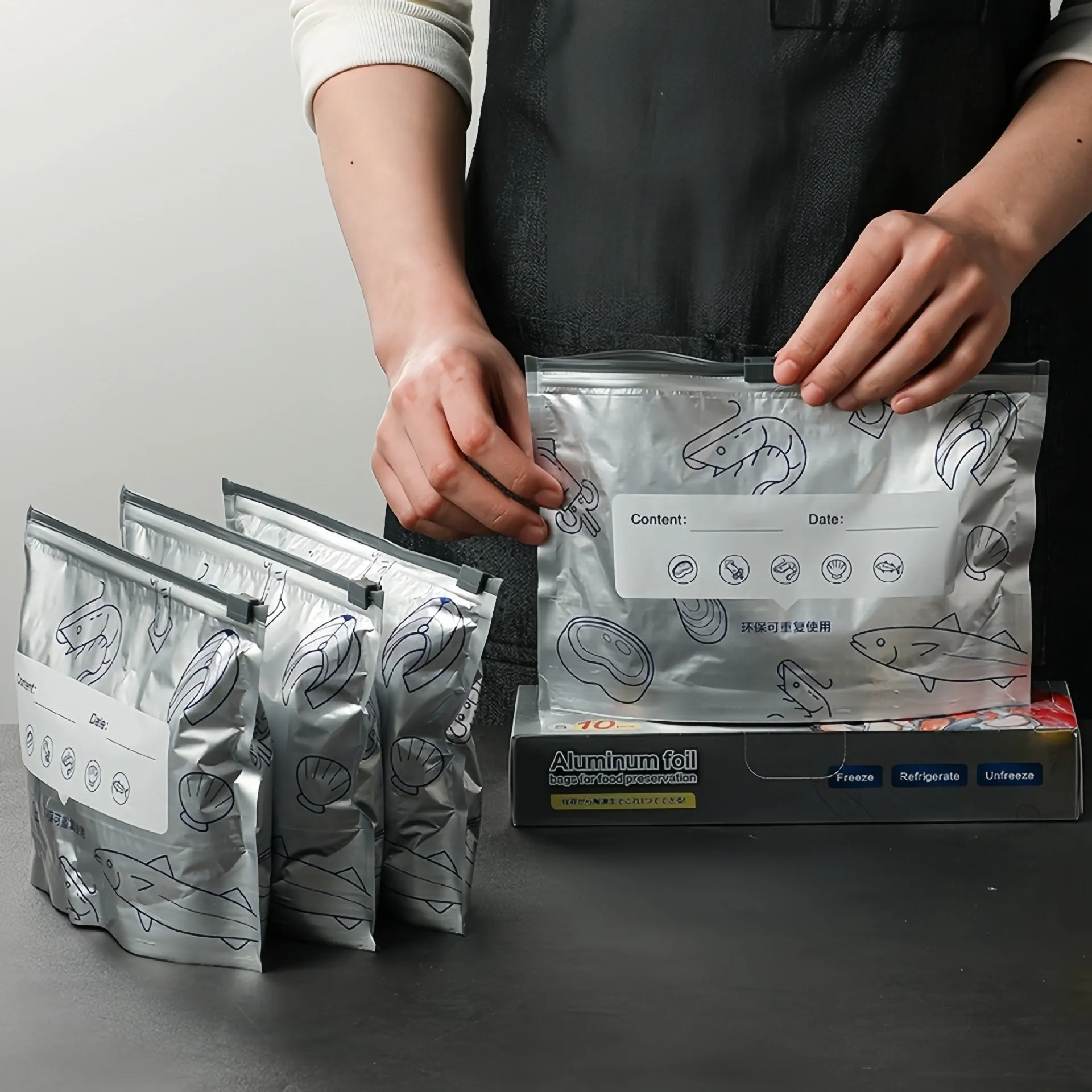 Pack of aluminium foil sealed bags in small, medium, and large sizes with bag and box style options