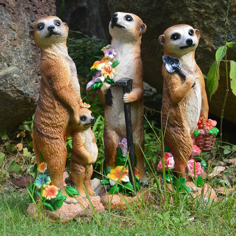 Straw hat mongoose garden ornament with mother and baby figures