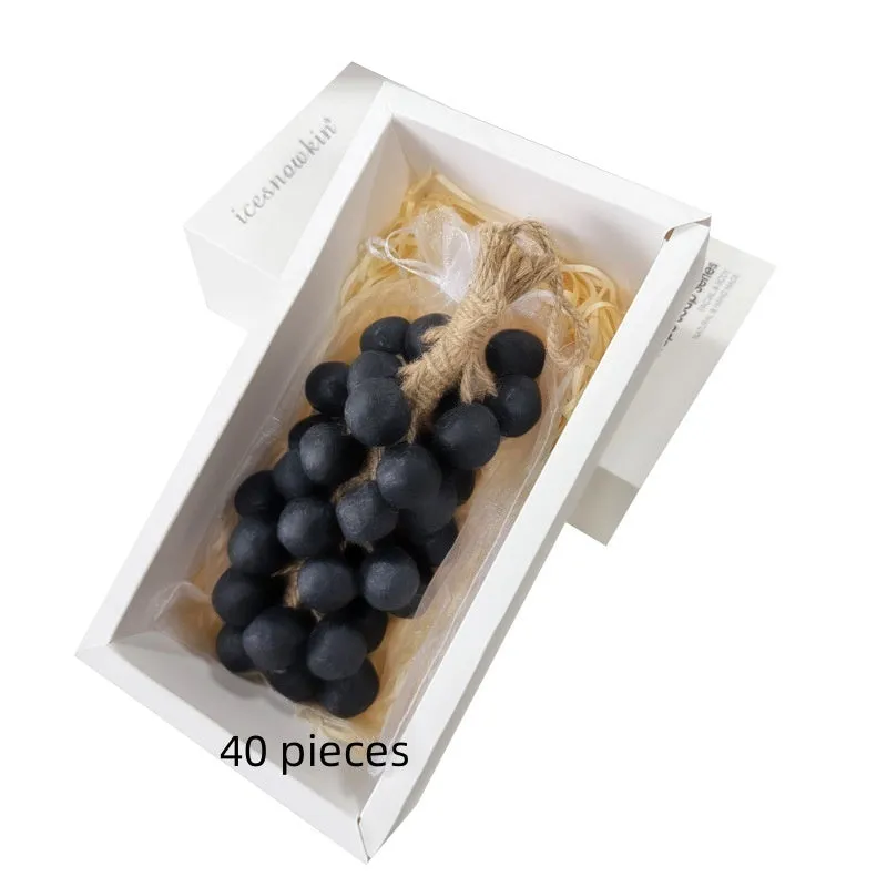 Handmade grape cleansing soap bar with nourishing and oil controlling properties, 120g size