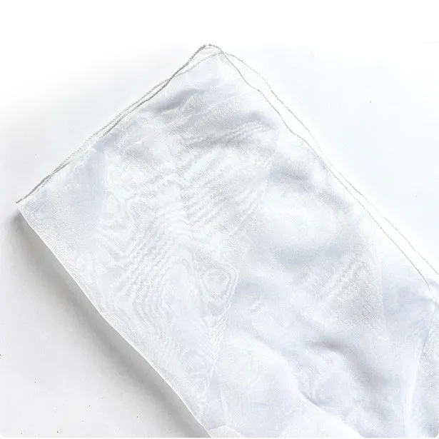 Silk fabric bouquet packaging bag with arabesquitic texture in five colour options