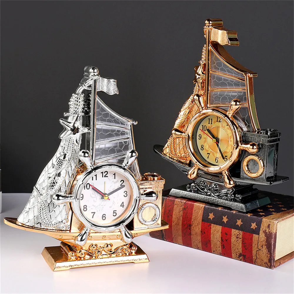 Fashion bedroom clock creative home decor plastic alarm clock in gold or silver colour compact size