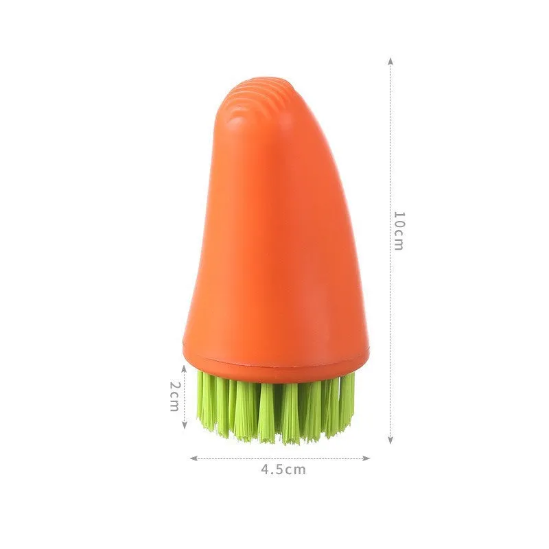 Carrot-shaped nylon kitchen cleaning brush in orange colour, 14.5cm length