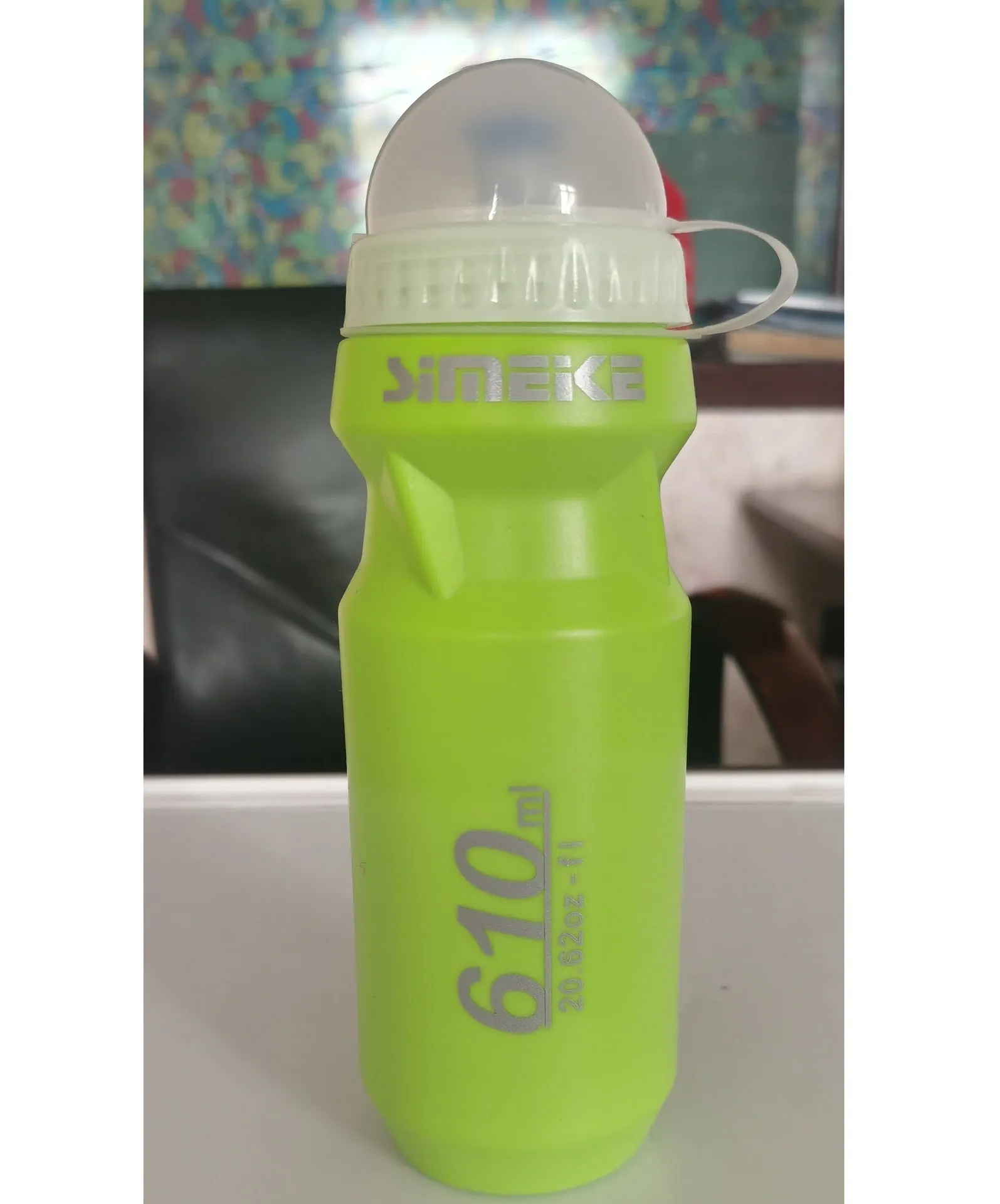 PC bicycle water bottle with 610ml capacity in red, green and black colour options