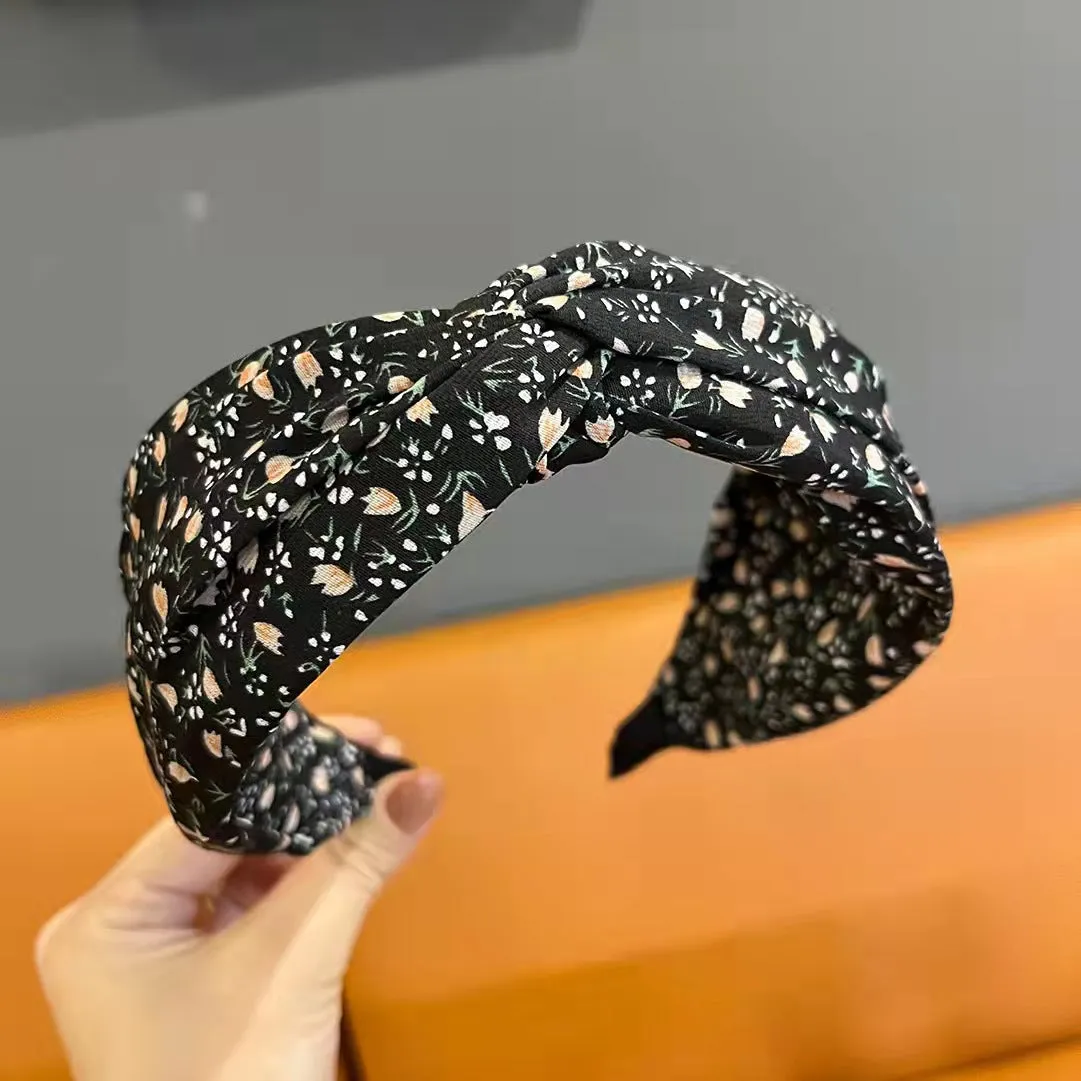 Retro French wide brim hair band in cloth with fu character Korean style, available in six colours