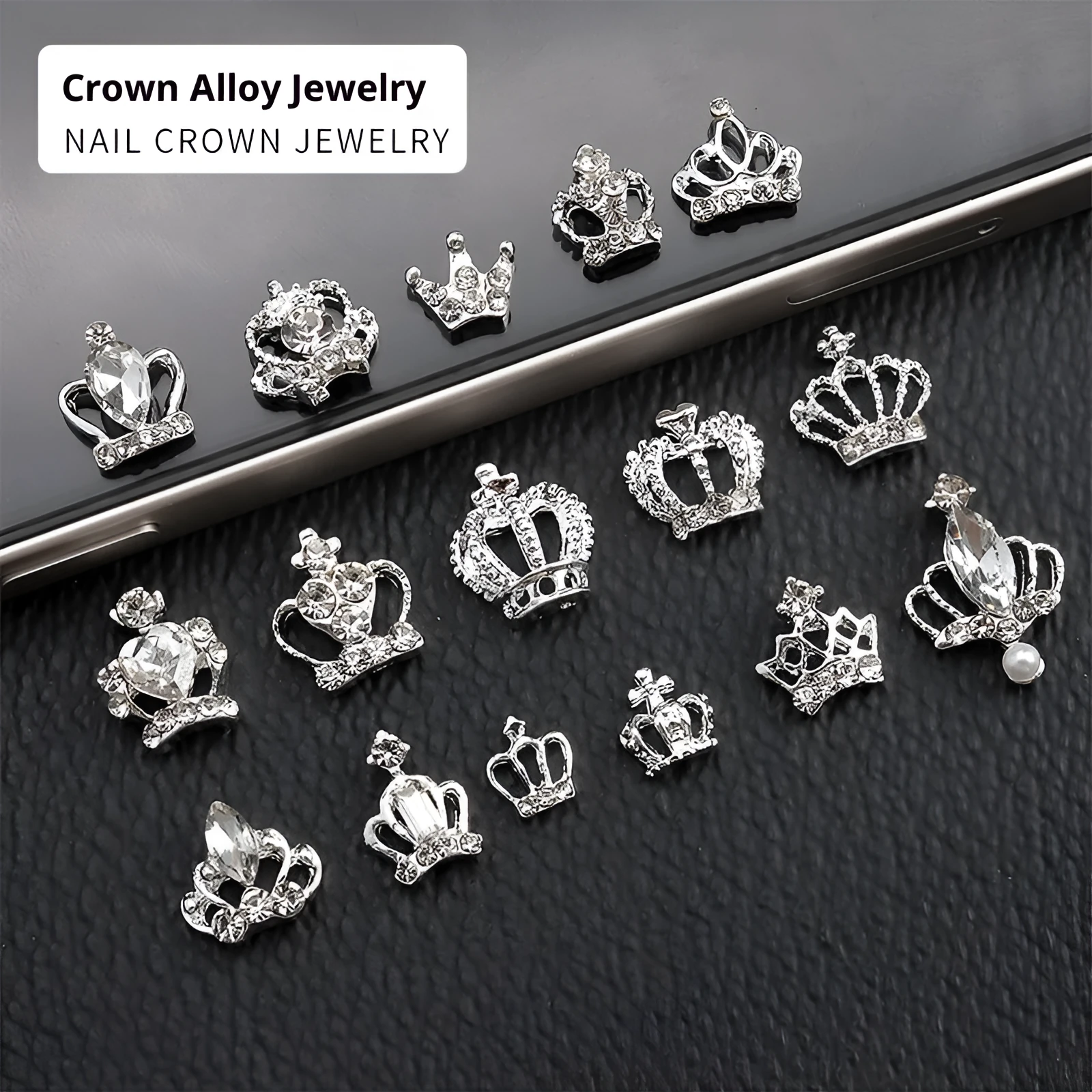 Diamond-encrusted pearl crown nail decoration from Princess Series in alloy square pattern