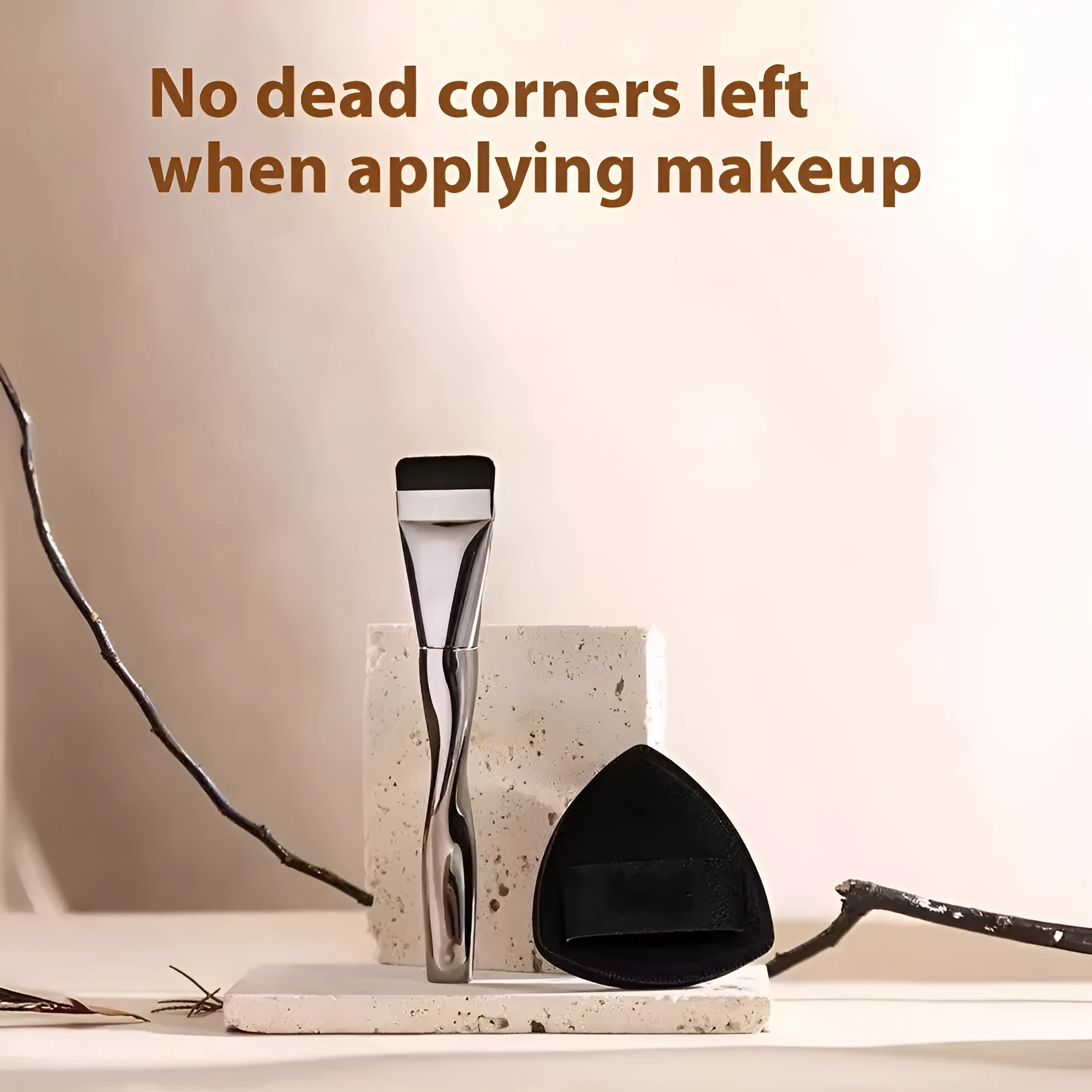 Spiral one-shaped powder foundation brush with long plastic handle on a black pineapple box