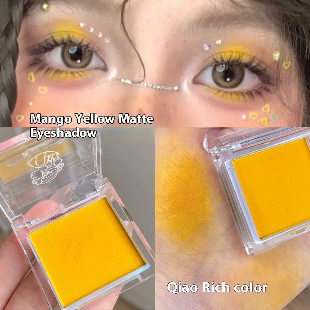 Single pot of bright yellow monochrome matte eyeshadow, 2g net content.