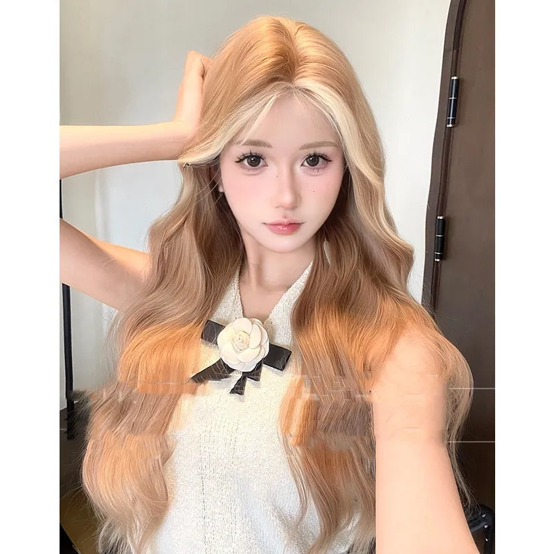 One-word lace long curly wig in American highlight gold colour with high-temperature fibre hair