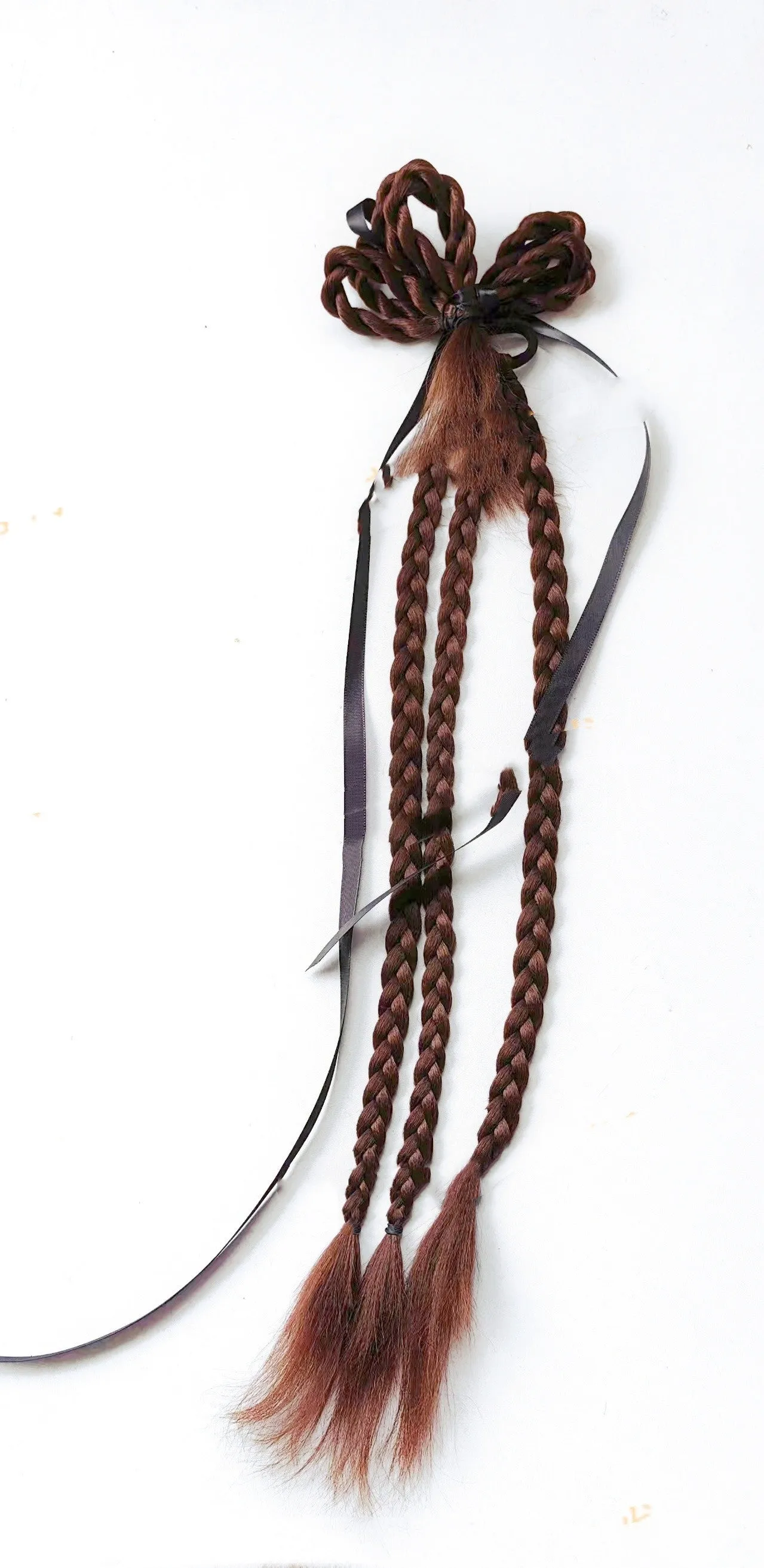 Wig with scratch clip boxing braid in natural black 60cm length protein silk