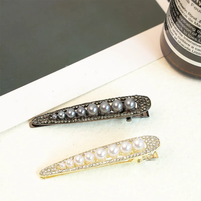 Pearl front duck barrette with alloy electroplated finish in black vintage pearl style