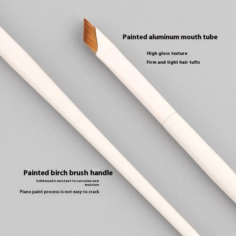 Bevel fine crouching silkworm ultra-thin 0.6mm eyebrow eyeliner brush in cloud porcelain