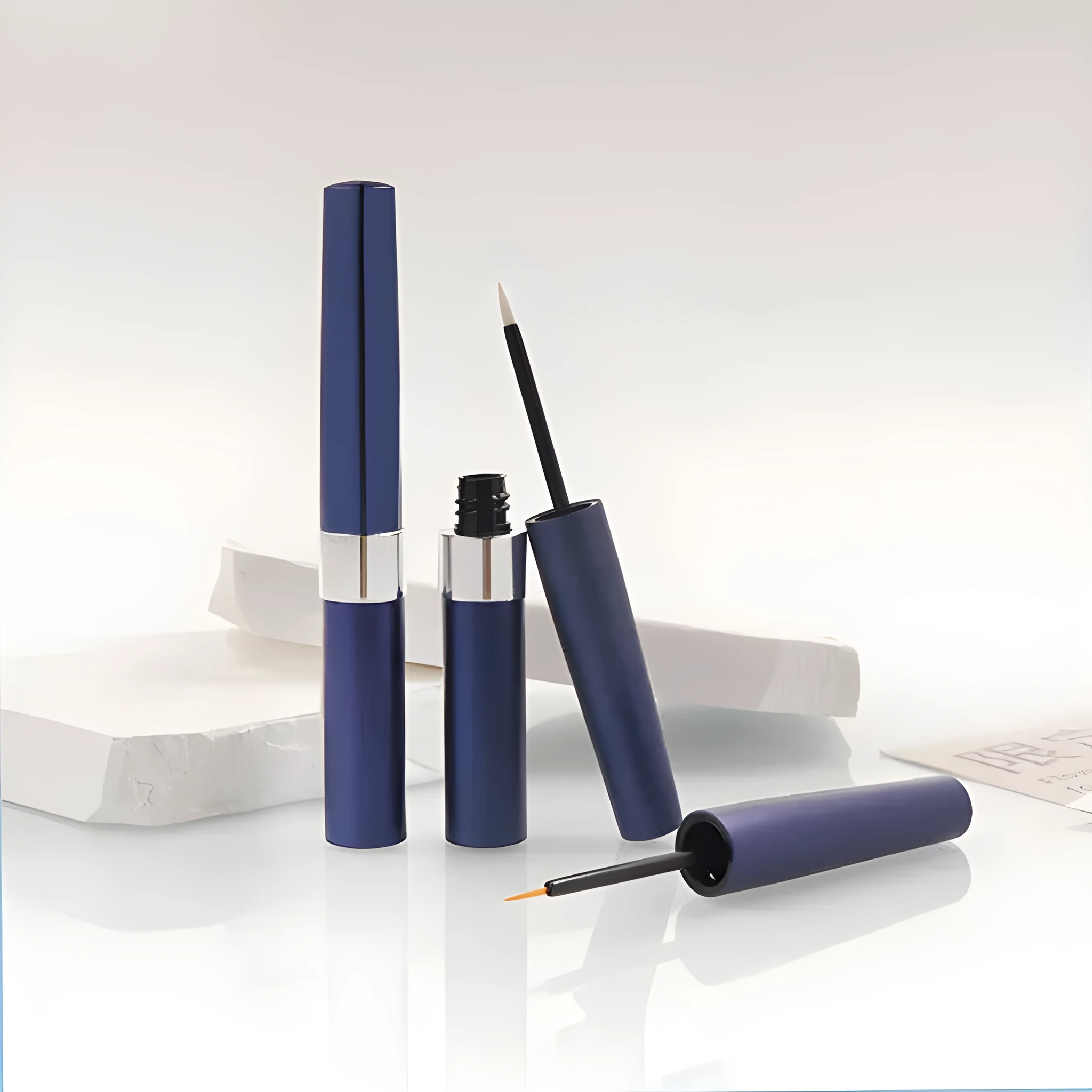 5ml aluminium PP eyeliner bottle for eyelash growth solution in black finish with cap