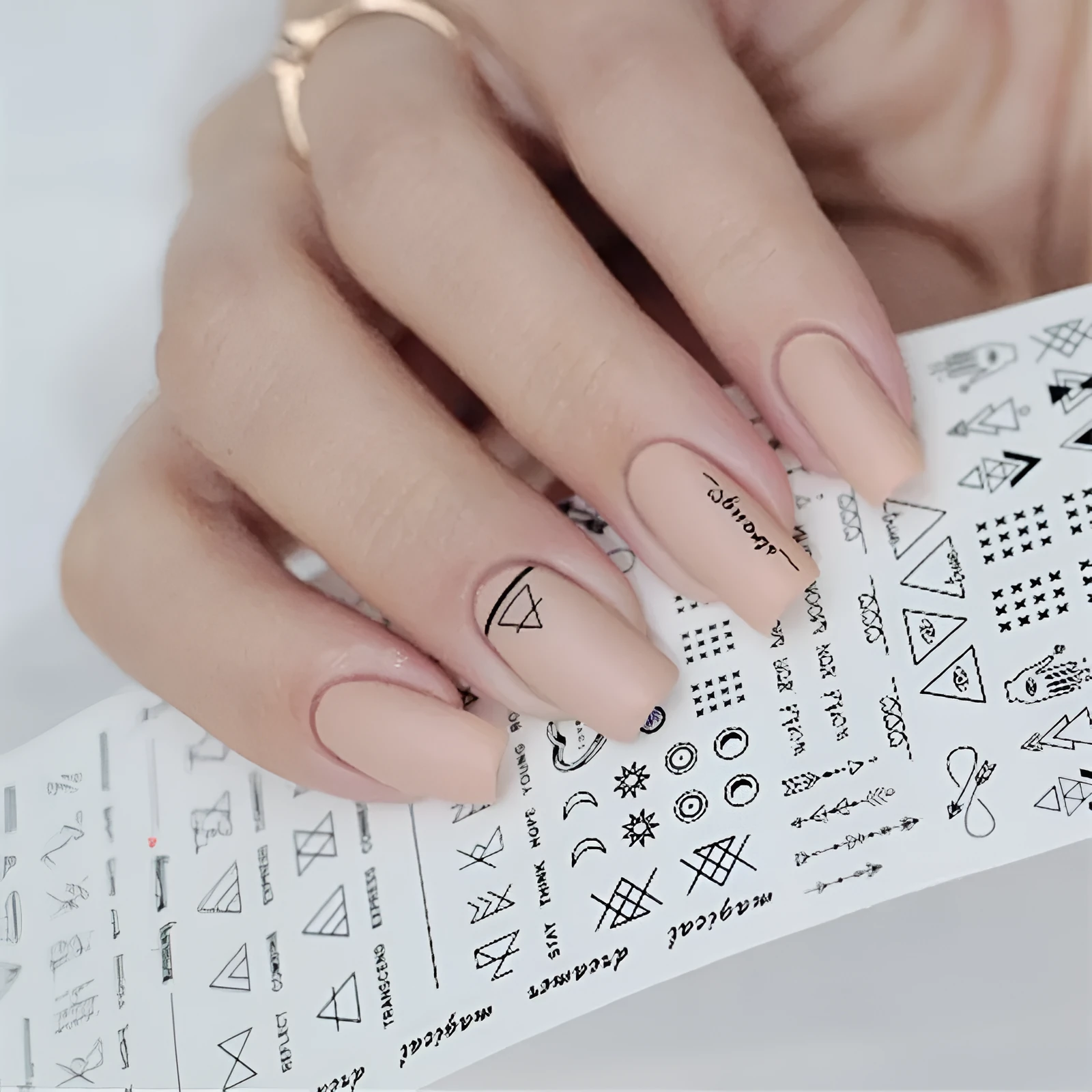 Geometric DIY art nail polish stickers in colour DC306, self-adhesive nail wraps for creative manicure