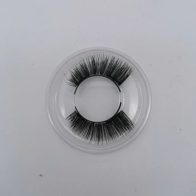 Magnetic false eyelashes in black with hard magnetic material and quantum clip on pink folding box
