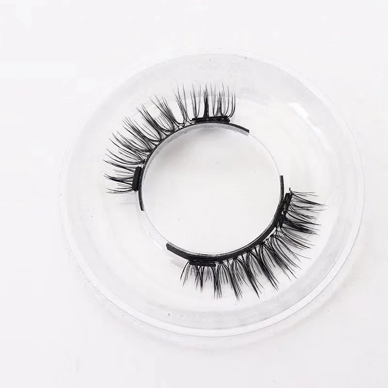Reusable self-adhesive false eyelashes in white round gift box with three pairs