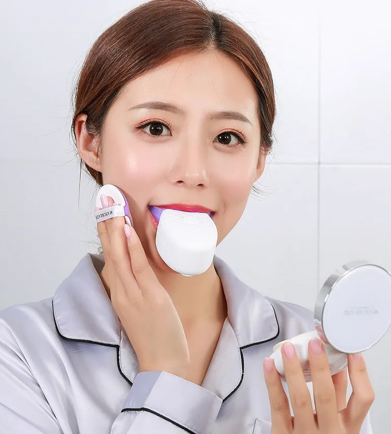 360 degrees electric toothbrush U type with silicone head and three cleaning modes in white colour