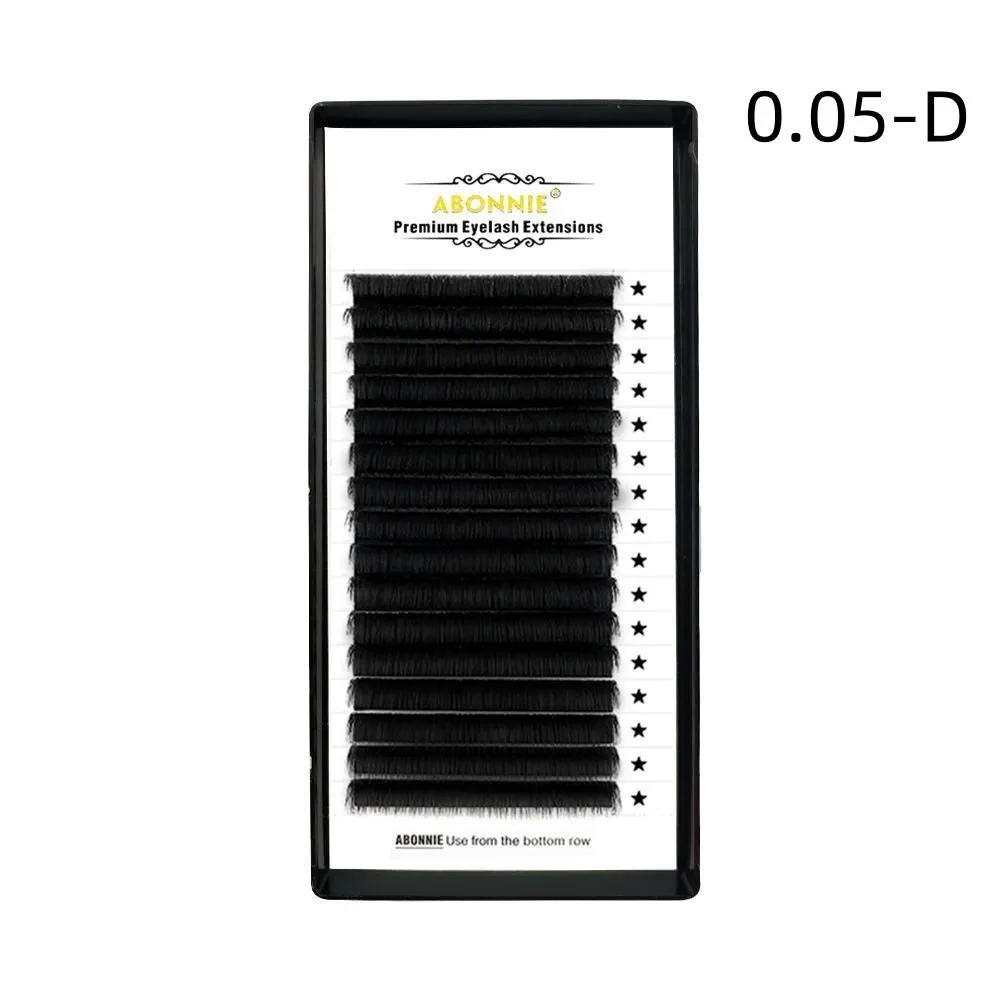 Close-up of 16-row dense false eyelashes made from mink hair on a matte round wool band.
