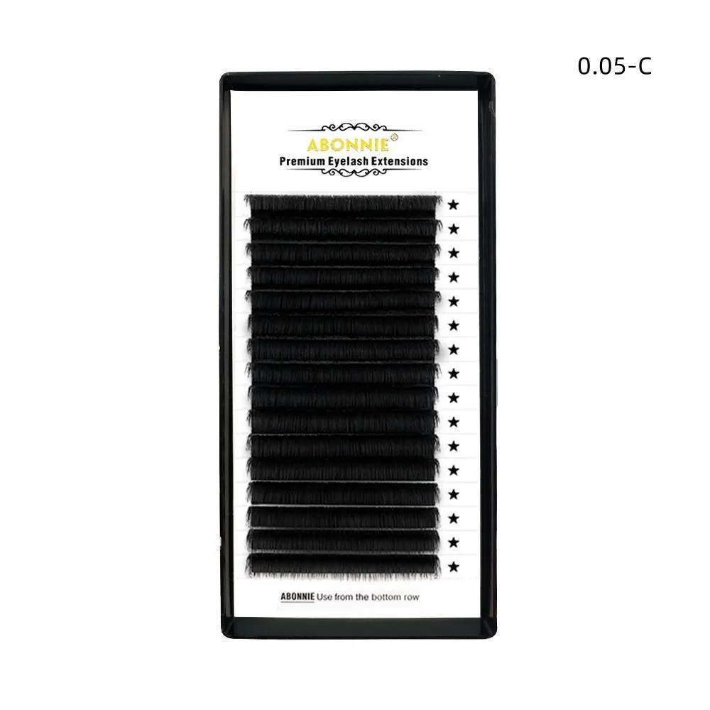 Close-up of 16-row dense false eyelashes made from mink hair on a matte round wool band.