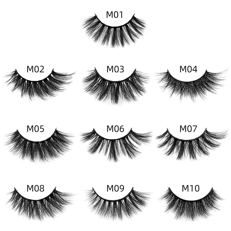 Pair of natural 3D false eyelashes with imitation mink fibres, plastic cotton thread stem, and included brush