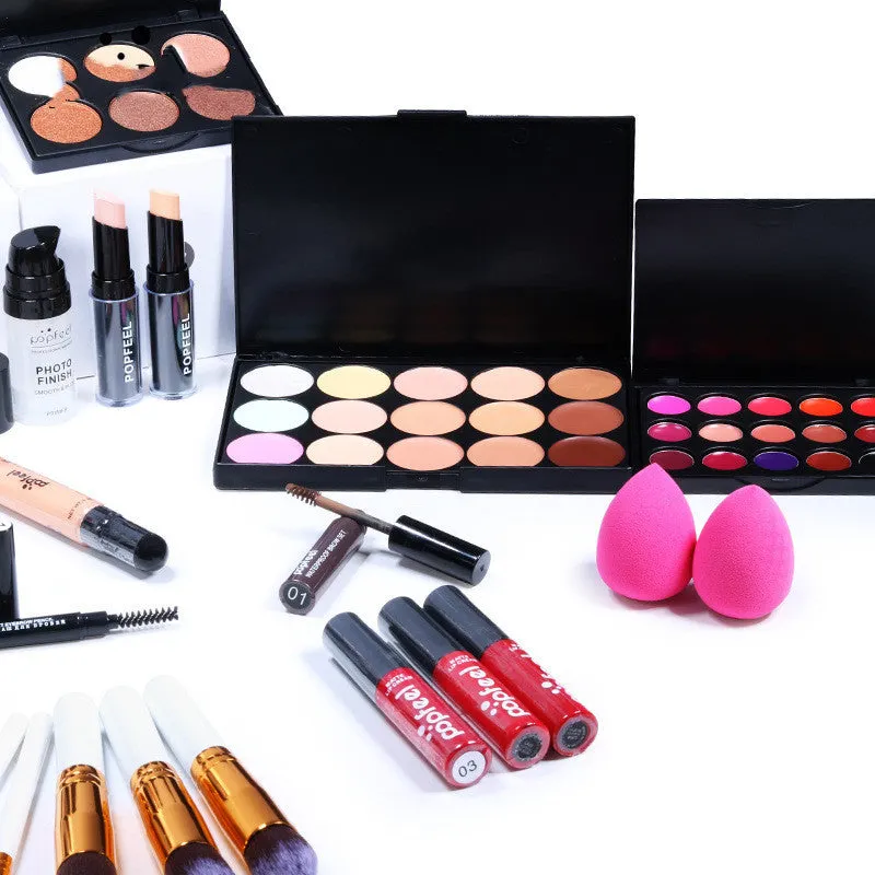 Combination makeup set with concealer, eyeliner, and eyebrow pencil in natural colour KIT011