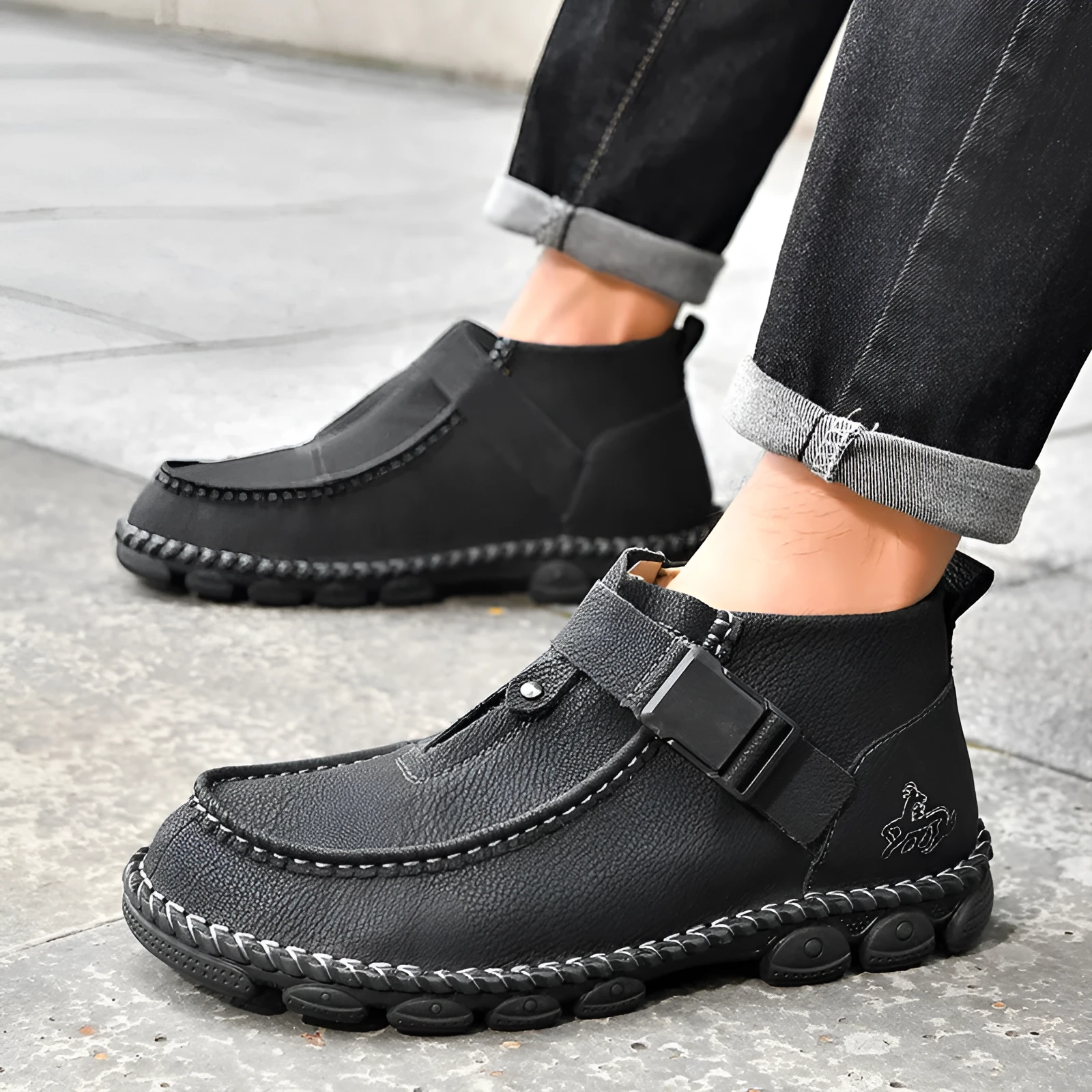 Handmade stitching casual flat bottom slip on shoes in black synthetic leather with literary retro style