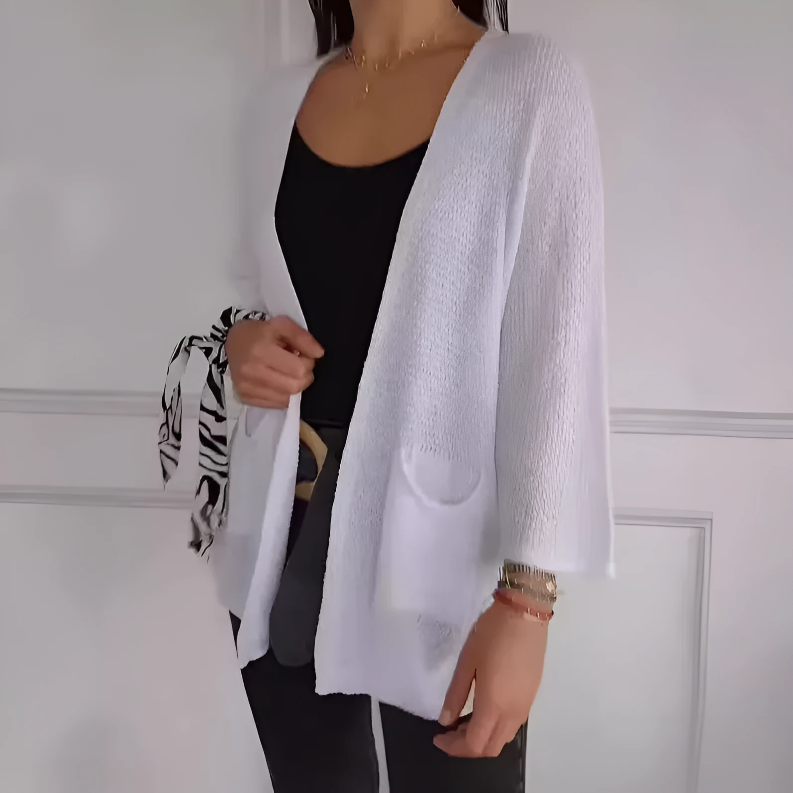 Women's thin waffle fabric cardigan coat with nine-quarter sleeves in army green colour.