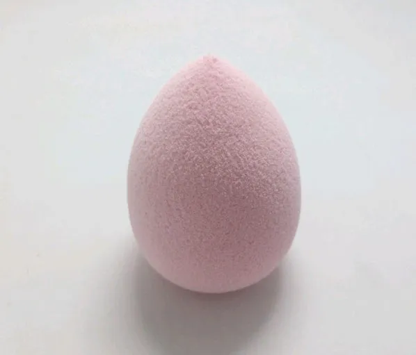 Beauty makeup sponge drops natural sponge powder puff 52x35mm in pink colour